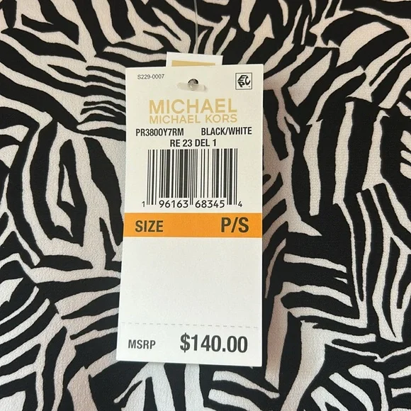 Black and White Patterned Women's Dress - Picture 2 of 2